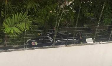 VENEZUELA | Fuerzas policiales rodean la embajada argentina en Caracas