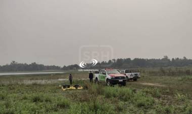 CORRIENTES | Encontraron pertenencias del joven que desapareció en una laguna