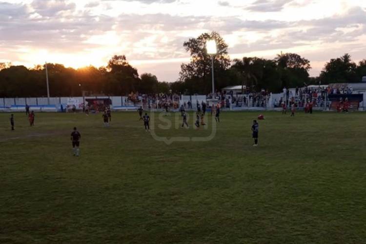 DEPORTES | LA SINFONIA DEL DEFE VOLVIÓ A SONAR