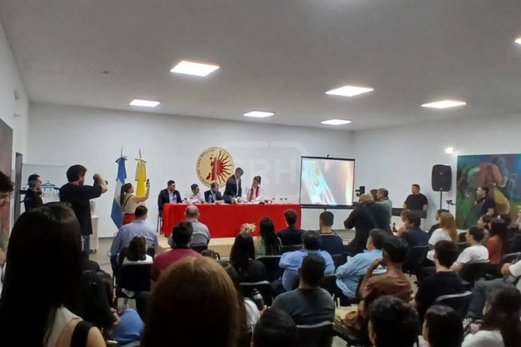 EDUCACIÓN | UCASAL FIRMÓ UN CONVENIO CON LA MUNICIPALIDAD DE SAN ROQUE, IMPULSANDO MÁS OPORTUNIDADES 