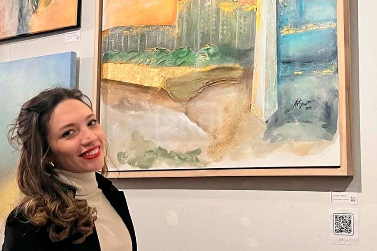 YESICA SARAVIA BRILLÓ EN LA “NOCHE DE LAS CASAS DE PROVINCIA” REPRESENTANDO EL ARTE SANROQUEÑO EN BUENOS AIRES