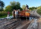 PJE. SARANDI | VECINOS REPARARON POR SU CUENTA UN CAMINO RURAL EN CORRIENTES