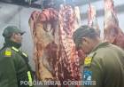 CARNE CON TIERRA, PASTO… Y SIN CONTROL: DECOMISO EN CHAVARRÍA