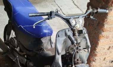 CORRIENTES | ROBARON UNA MOTO Y LA POLICÍA LA RECUPERÓ A LOS POCOS MINUTOS