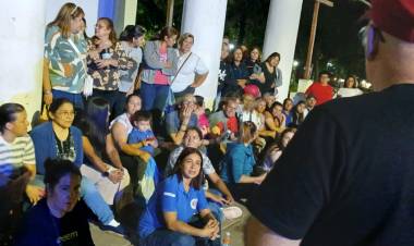 DOCENTES EN LUCHA REDOBLAN EL RECLAMO EN SAN ROQUE
