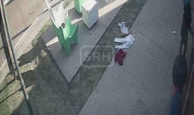 MONTE CASEROS | SE DESNUDÓ, AMENAZÓ CON UN CUCHILLO Y DESATÓ EL MIEDO EN UN KIOSCO