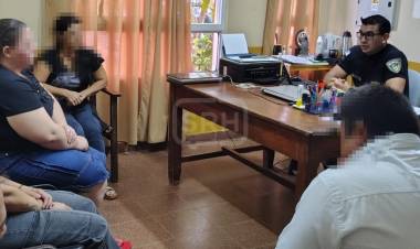 MISIONES | FALTARON A CLASES Y LOS AGARRARON TOMANDO VINO