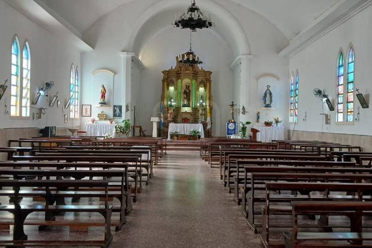 EL ECO DEL SILENCIO OFICIAL EN LA FIESTA PATRONAL 