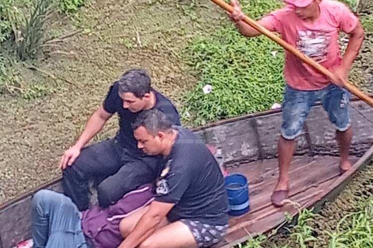 SAN ROQUE | EFECTIVOS POLICIALES RESCATARON A UN HOMBRE DEL RÍO SANTA LUCÍA