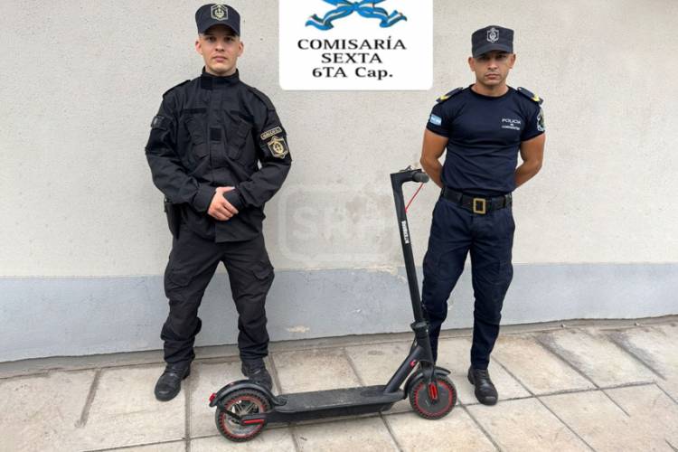 CORRIENTES | HUYÓ AL VER A LA POLICÍA Y ABANDONÓ UN MONOPATÍN ELÉCTRICO